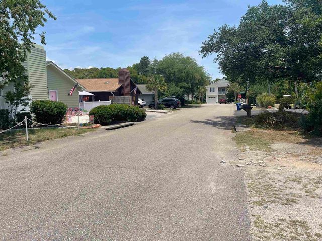 2705 Edge Dr., North Myrtle Beach, SC 29582