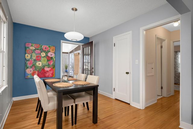 296 Hamline Avenue S, Saint Paul, MN 55105