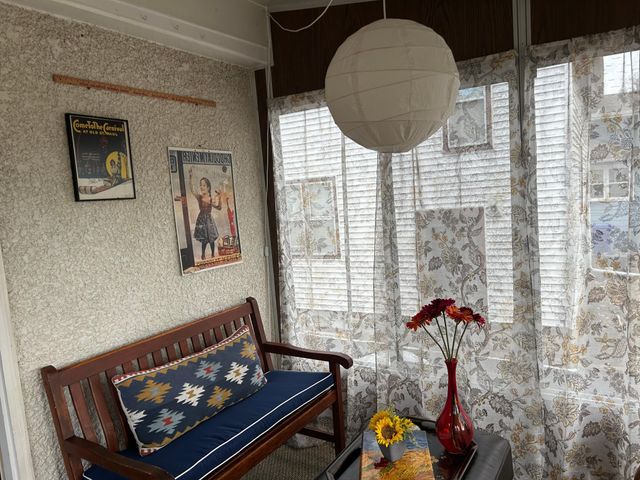 296 Hamline Avenue S, Saint Paul, MN 55105