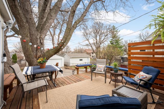 296 Hamline Avenue S, Saint Paul, MN 55105