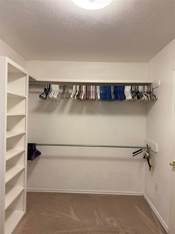 1614 SE Pinewood Dr, Lawton, OK 73501