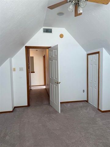 1614 SE Pinewood Dr, Lawton, OK 73501