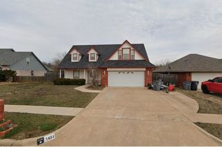 1614 SE Pinewood Dr, Lawton, OK 73501
