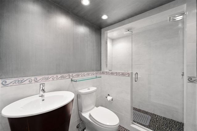 6265 MIDNIGHT PASS ROAD 102, Sarasota, FL 34242