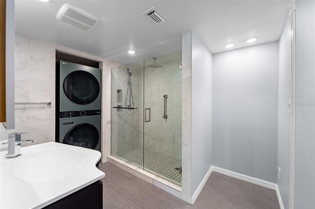 6265 MIDNIGHT PASS ROAD 102, Sarasota, FL 34242