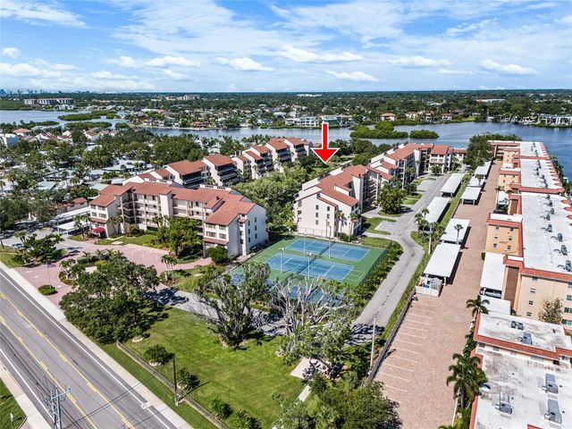 6265 MIDNIGHT PASS ROAD 102, Sarasota, FL 34242