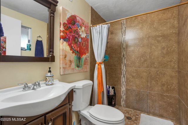 3753 E Flower Street, Tucson, AZ 85716