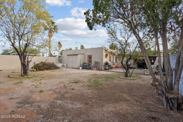 3753 E Flower Street, Tucson, AZ 85716