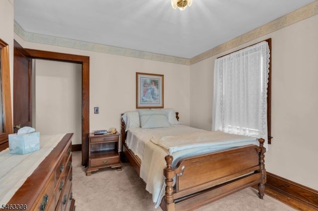 303 N Bridge St, Somerville Boro, NJ 08876