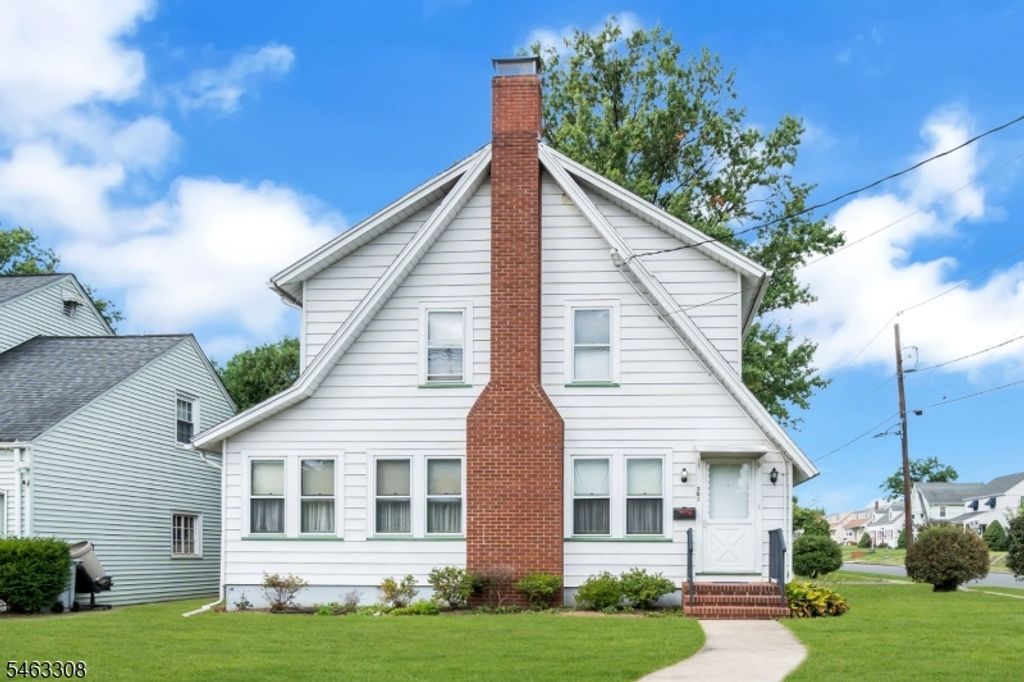 303 N Bridge St, Somerville Boro, NJ 08876 — photo 2