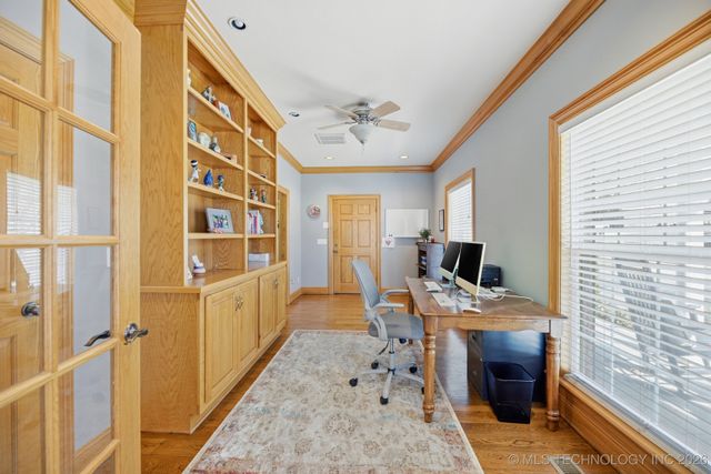 3912 N Battle Creek Drive, Broken Arrow, OK 74012