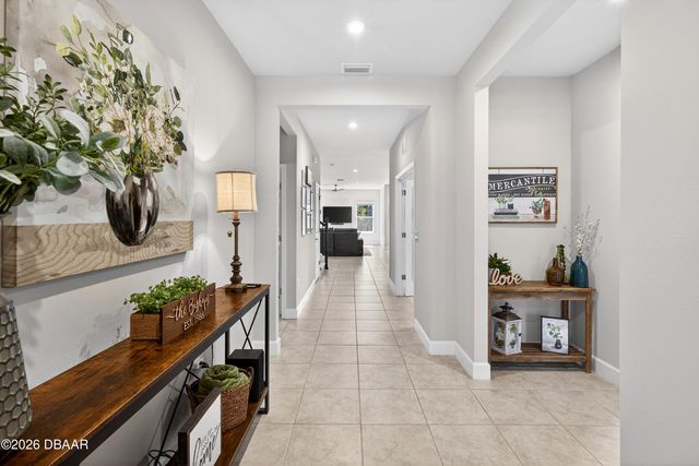 273 Eagle Harbor Way, Daytona Beach, FL 32124