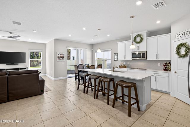 273 Eagle Harbor Way, Daytona Beach, FL 32124