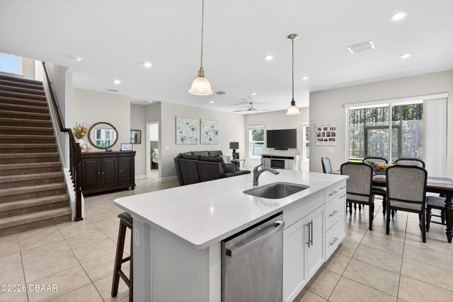 273 Eagle Harbor Way, Daytona Beach, FL 32124