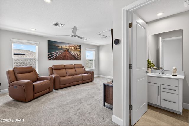 273 Eagle Harbor Way, Daytona Beach, FL 32124