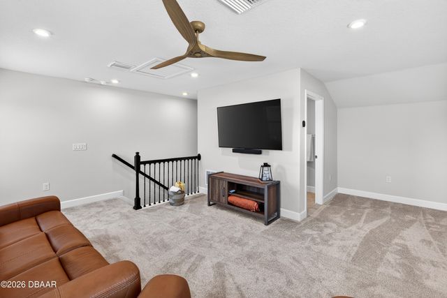 273 Eagle Harbor Way, Daytona Beach, FL 32124