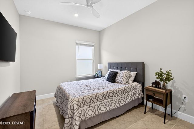 273 Eagle Harbor Way, Daytona Beach, FL 32124