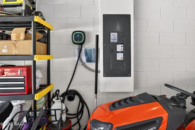 273 Eagle Harbor Way, Daytona Beach, FL 32124