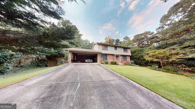 2802 Lakeview Court, Buford, GA 30519