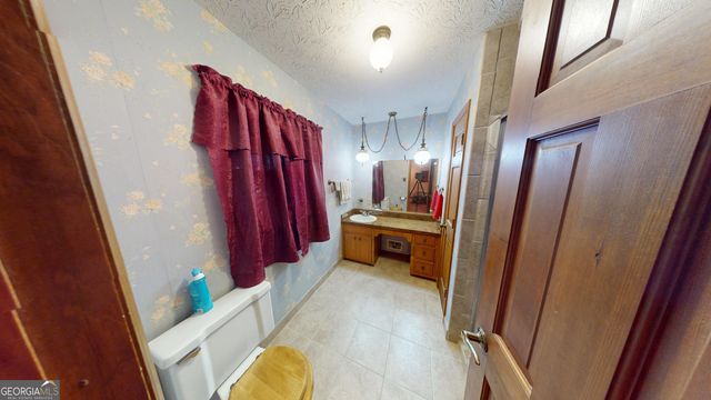 2802 Lakeview Court, Buford, GA 30519