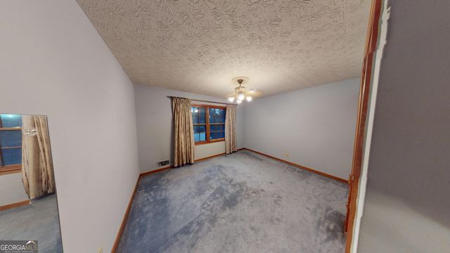2802 Lakeview Court, Buford, GA 30519