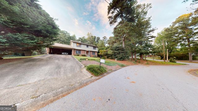2802 Lakeview Court, Buford, GA 30519
