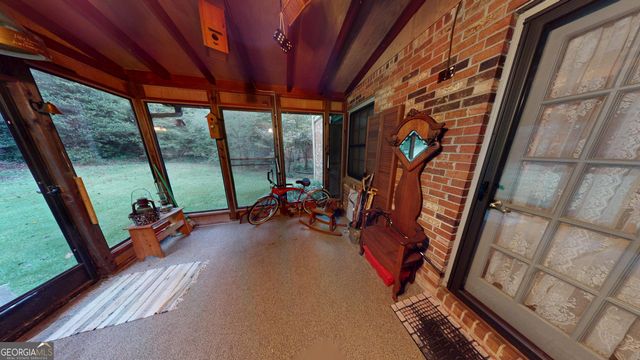 2802 Lakeview Court, Buford, GA 30519