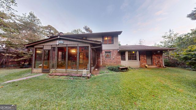 2802 Lakeview Court, Buford, GA 30519