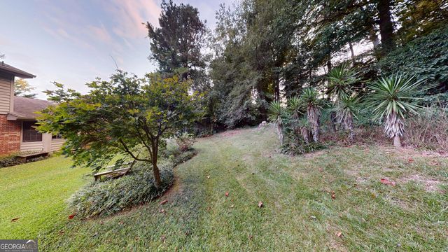 2802 Lakeview Court, Buford, GA 30519