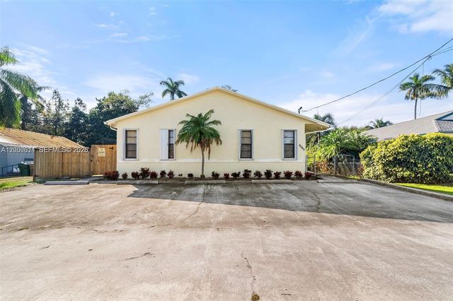 6560 SW 49th St 1, Davie, FL 33314