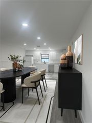 6560 SW 49th St 1, Davie, FL 33314