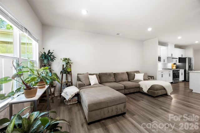 6325 Ashton Park Drive, Denver, NC 28037