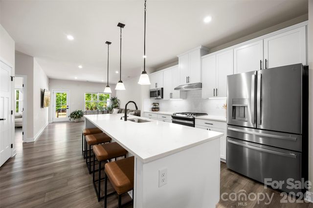 6325 Ashton Park Drive, Denver, NC 28037