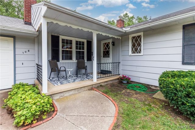 108 The Paddock, Amherst, NY 14221