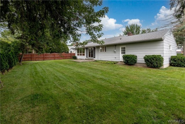 108 The Paddock, Amherst, NY 14221