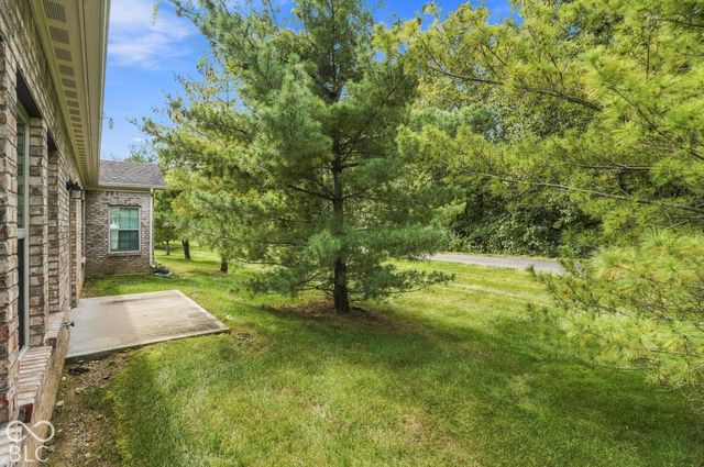 1430 Stoney Pointe Way, Avon, IN 46123