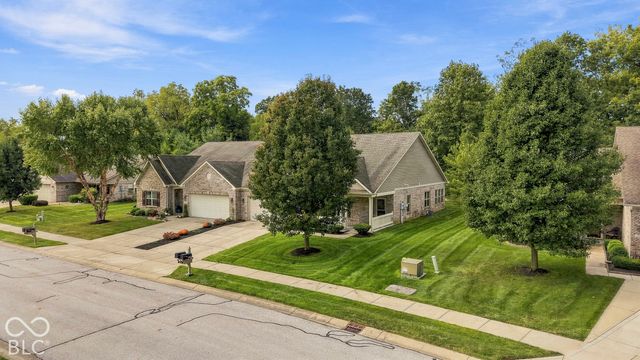 1430 Stoney Pointe Way, Avon, IN 46123