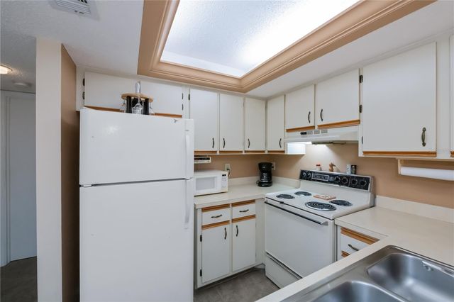 19505 QUESADA AVENUE O207, Port Charlotte, FL 33948