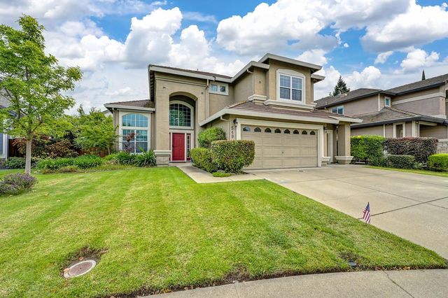 549 Fifteen Mile Dr, Roseville, CA 95678