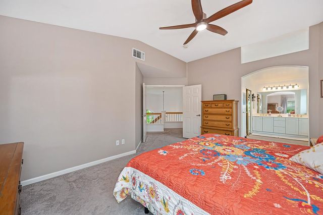 549 Fifteen Mile Dr, Roseville, CA 95678