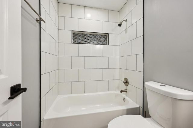 10913 HOWLAND DR, Reston, VA 20191