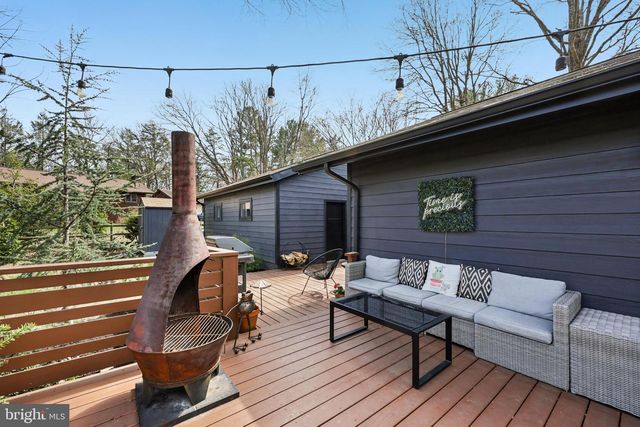 10913 HOWLAND DR, Reston, VA 20191