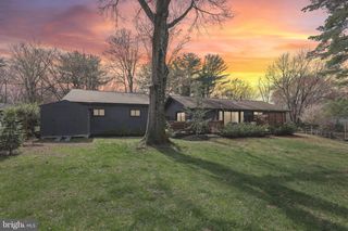 10913 HOWLAND DR, Reston, VA 20191