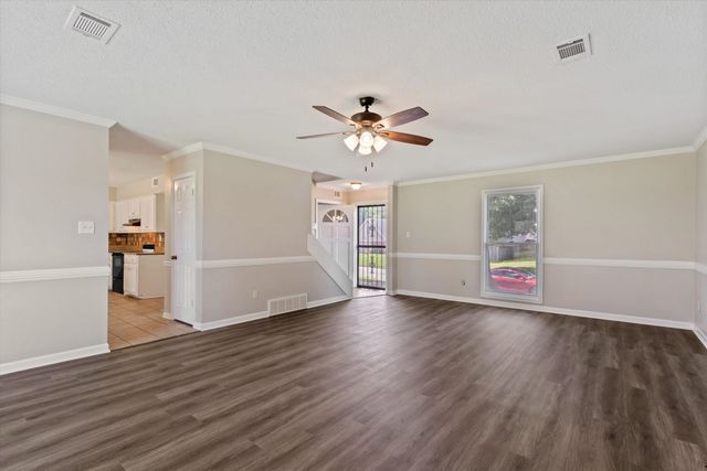 856 WOOD SHADOWS DR, Memphis, TN 38018