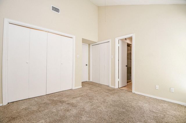 10811 Richmond Avenue 2, Houston, TX 77042