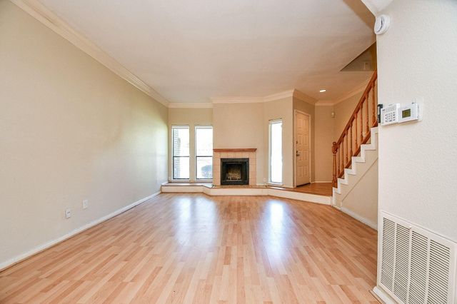 10811 Richmond Avenue 2, Houston, TX 77042