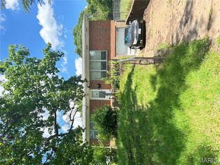 8784 Darnell Place, Jennings, MO 63136