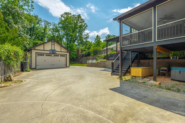 1206 E Dallas Road, Chattanooga, TN 37405