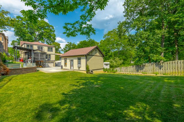 1206 E Dallas Road, Chattanooga, TN 37405