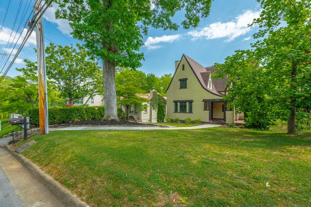 1206 E Dallas Road, Chattanooga, TN 37405